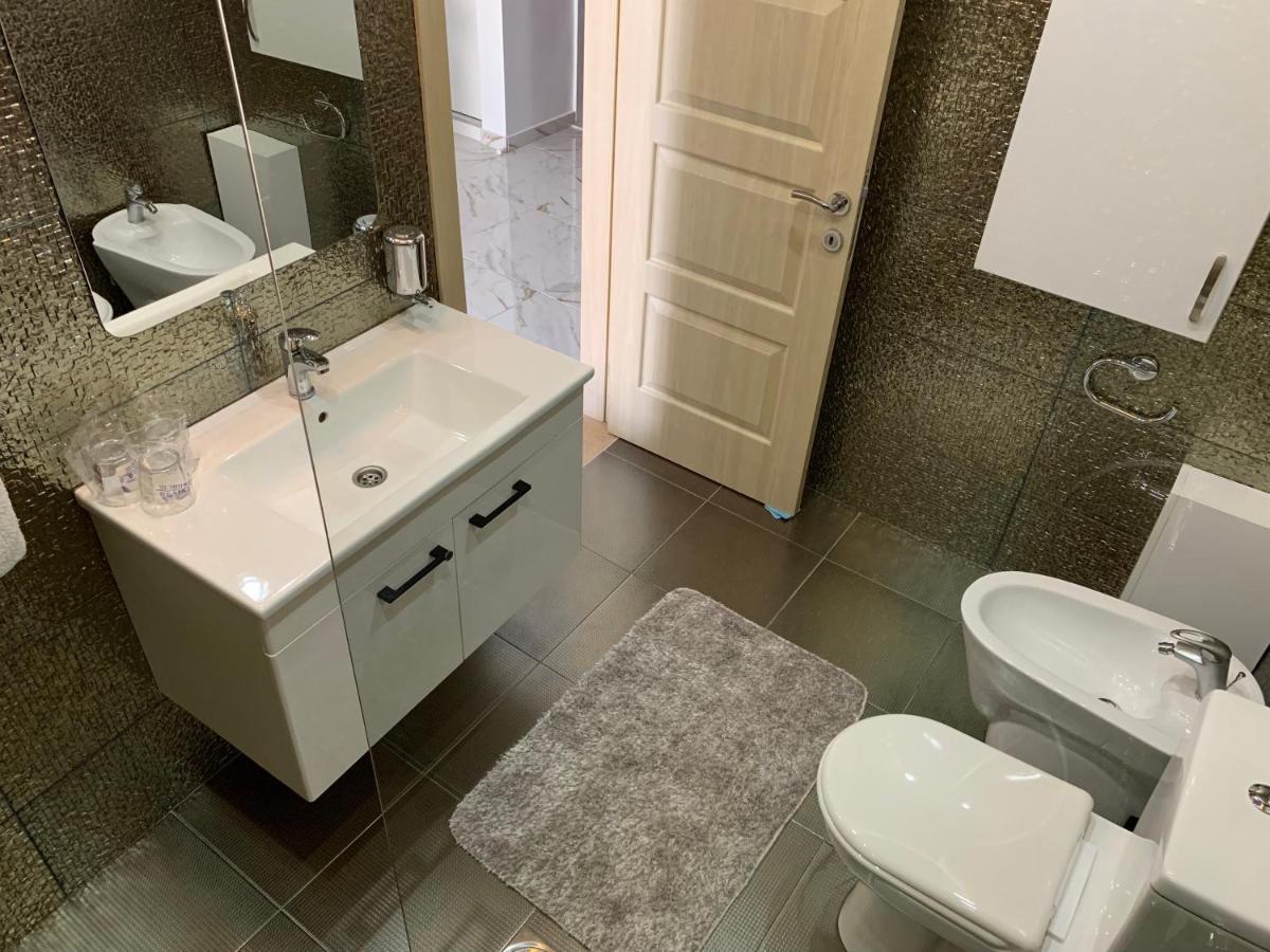 Sound Of The Sea Apartment Sveti Stefan Esterno foto