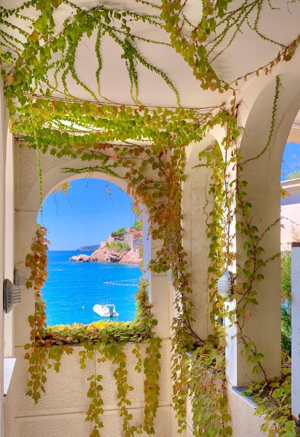 Sound Of The Sea Apartment Sveti Stefan Esterno foto