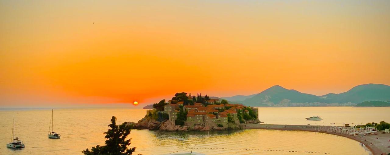 Sound Of The Sea Apartment Sveti Stefan Esterno foto